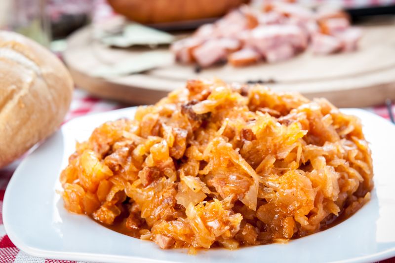 Original Bigos aus einem Teller